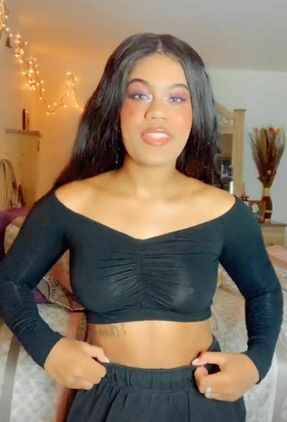 Sweetie Aanaejha Jordan Braless and Bouncing Boobs