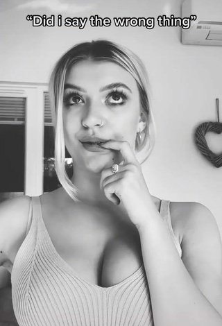 6. Sultry Molly Marsh Shows Cleavage in Top and Bouncing Boobs