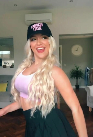 3. Sultry Molly Marsh Shows Cleavage in Pink Crop Top and Bouncing Boobs