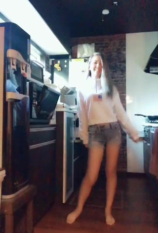 Amy Moore (@amymoore_) - Leaked Videos from TikTok