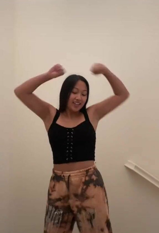 3. Titillating Anneston Pisayavong in Black Crop Top and Bouncing Tits