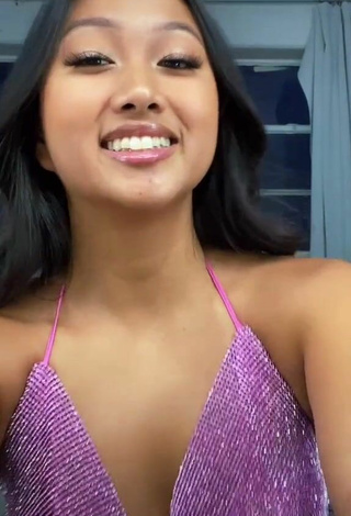 Sexy Anneston Pisayavong Braless