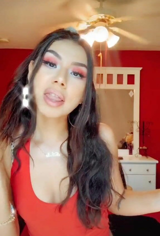 Sultry Nathalie Gisselle in Red Crop Top