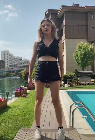 4. Sexy Asya Burcum in Crop Top at the Pool