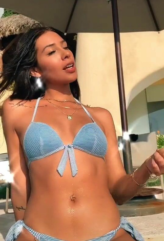 2. Alexia García Looks Beautiful in Grey Bikini