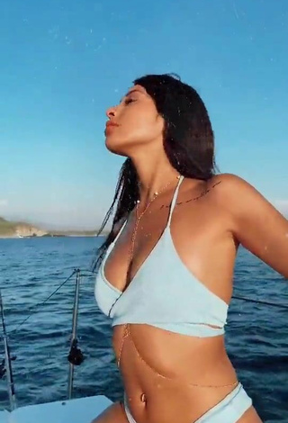 4. Alexia García Looks Erotic in Blue Bikini on a Boat