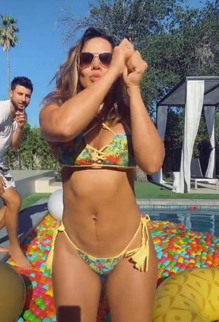 4. Luscious Andrea Espada in Bikini