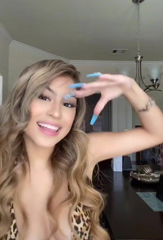 4. Beautiful Desiree Montoya Shows Cleavage in Sexy Leopard Crop Top