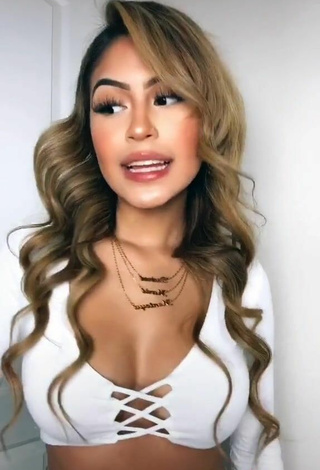 3. Wonderful Desiree Montoya Shows Cleavage in White Crop Top