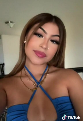 5. Desiree Montoya Shows her Inviting Cleavage