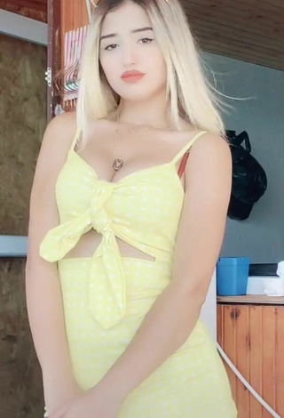 Sultry Eda Aslankoç in Yellow Dress