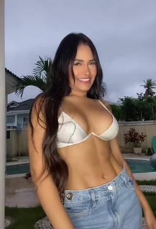 5. Titillating Flayslane Raiane Preira da Silva Shows Cleavage in Bikini Top and Bouncing Boobs