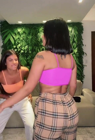 2. Sexy Flayslane Raiane Preira da Silva in Crop Top