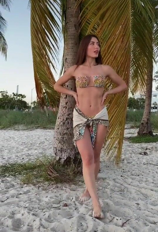 4. Georgina Mazzeo Looks Erotic in Bikini at the Beach