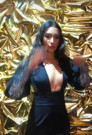 Gloria Valencia (@gloriavalenciaf) - Leaked Videos from TikTok