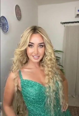 2. Sultry Hannah El-Zahed in Green Dress