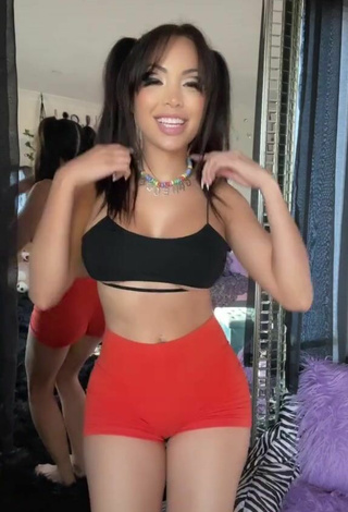 3. Hot Maddy Belle in Black Crop Top (Underboob)