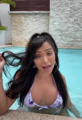 4. Luscious Maddy Belle Shows Cleavage in Bikini Top at the Pool (Underboob)