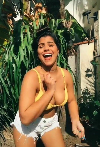 Julia Antunes Looks Erotic in Yellow Bikini Top and Bouncing Boobs