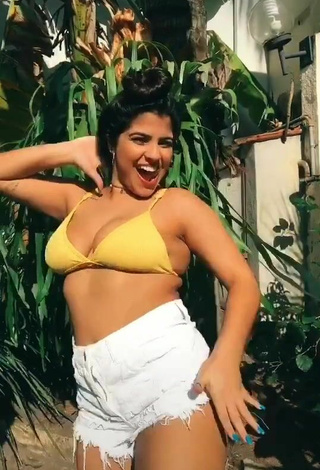 5. Julia Antunes Looks Erotic in Yellow Bikini Top and Bouncing Boobs