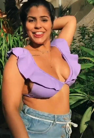 3. Lovely Julia Antunes Shows Cleavage in Purple Bikini Top and Bouncing Boobs (Side Boob)