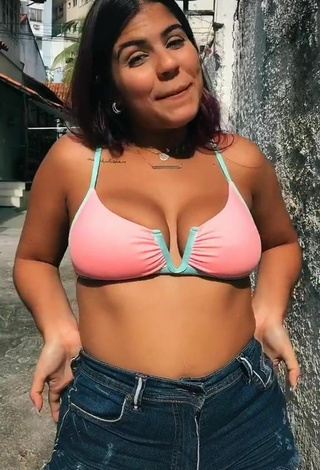 Julia Antunes Looks Sweet in Pink Bikini Top and Bouncing Boobs