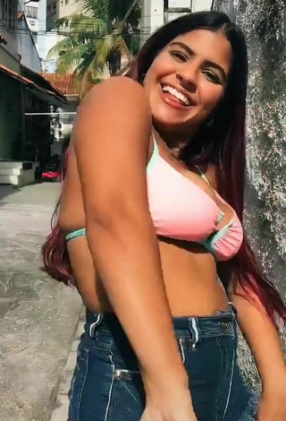 4. Julia Antunes Looks Sweet in Pink Bikini Top and Bouncing Boobs