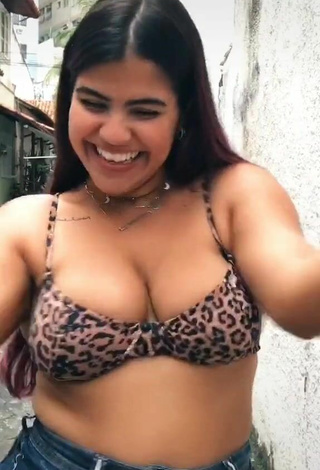 2. Erotic Julia Antunes Shows Cleavage in Leopard Bikini Top and Bouncing Boobs