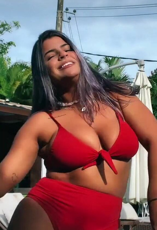 5. Titillating Julia Antunes Shows Cleavage in Red Bikini