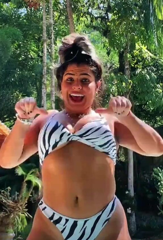 Pretty Julia Antunes Shows Cleavage in Zebra Bikini