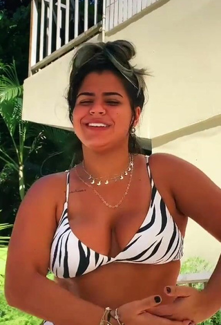 2. Sweetie Julia Antunes Shows Cleavage in Zebra Bikini and Bouncing Tits