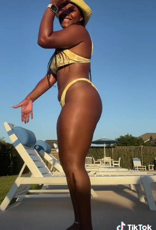 3. Sexy Keara Wilson in Yellow Bikini