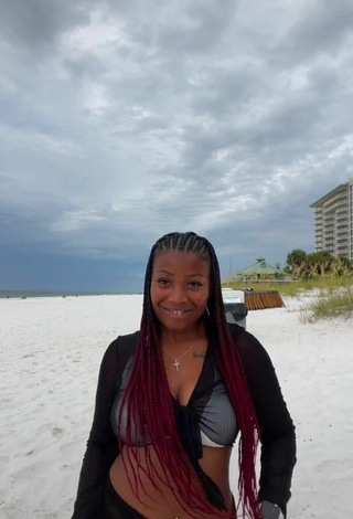 4. Sultry Keara Wilson in Crop Top at the Beach