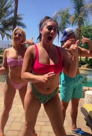 3. Sultry Kelsi Davies in Pink Bikini at the Swimming Pool and Bouncing Boobs