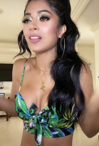 2. Beautiful Kimberly Flores Shows Cleavage in Sexy Crop Top