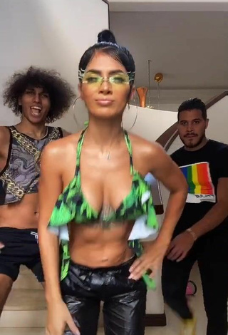 2. Hot Kimberly Flores Shows Cleavage in Bikini Top