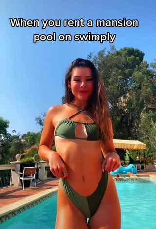 2. Cute Lauren Gibson in Green Bikini at the Swimming Pool