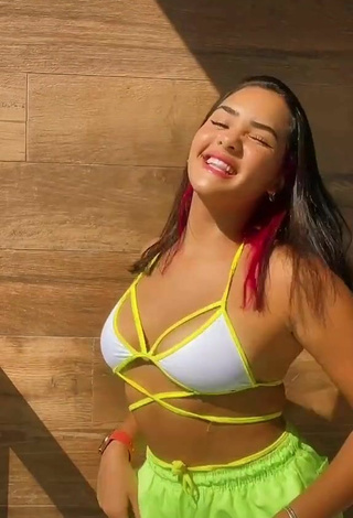 3. Sultry Lorrayne Oliveira in Bikini Top