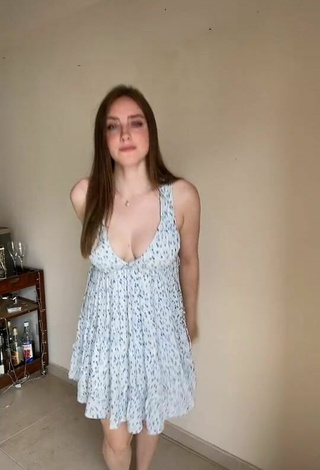 Sultry Magui Ansuz Shows Cleavage in Sundress and Bouncing Breasts