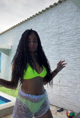 Sexy MC Lya in Lime Green Bikini