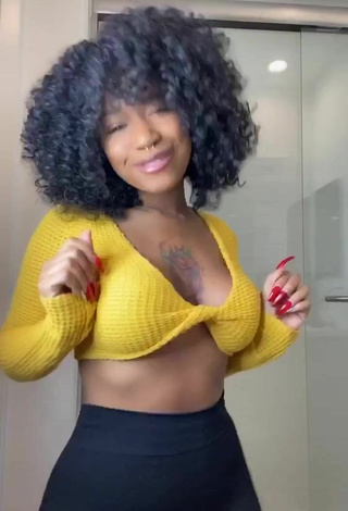 Sexy Mikeila Jones in Crop Top