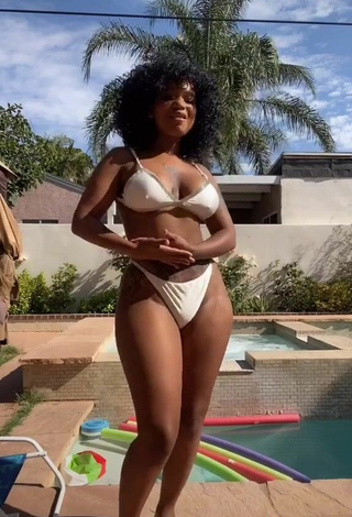 4. Titillating Mikeila Jones in White Bikini at the Swimming Pool