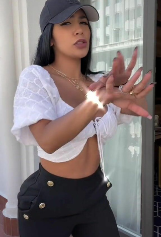 2. Beautiful Pao Castillo Shows Cleavage in Sexy White Crop Top and Bouncing Boobs