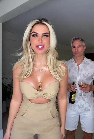 2. Sultry Pricylla Pedrosa Shows Cleavage in Beige Overall