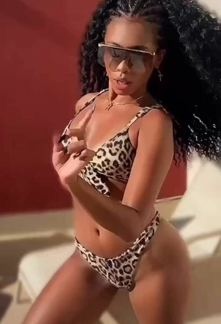 3. Titillating Ramana Borba Shows Cleavage in Leopard Bikini