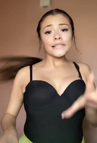 2. Sultry Samantha Eve in Black Top and Bouncing Boobs