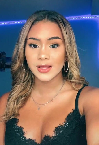 Sultry Shayla Marie Shows Cleavage in Black Top