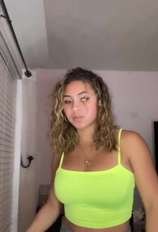 4. Sultry Shayla Marie Shows Cleavage in Lime Green Crop Top