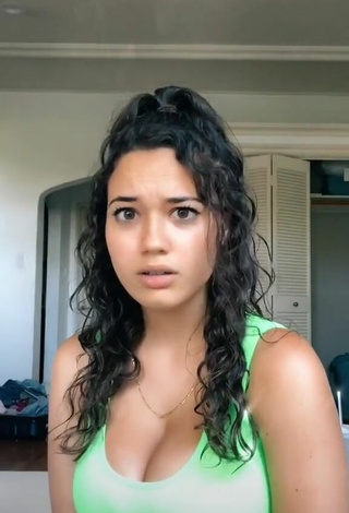 3. Beautiful Sofia Gomez Shows Cleavage in Sexy Green Top and Bouncing Boobs