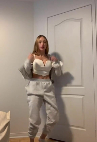 2. Cute Sophia Diamond in White Crop Top